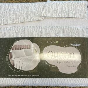 Queen sheets